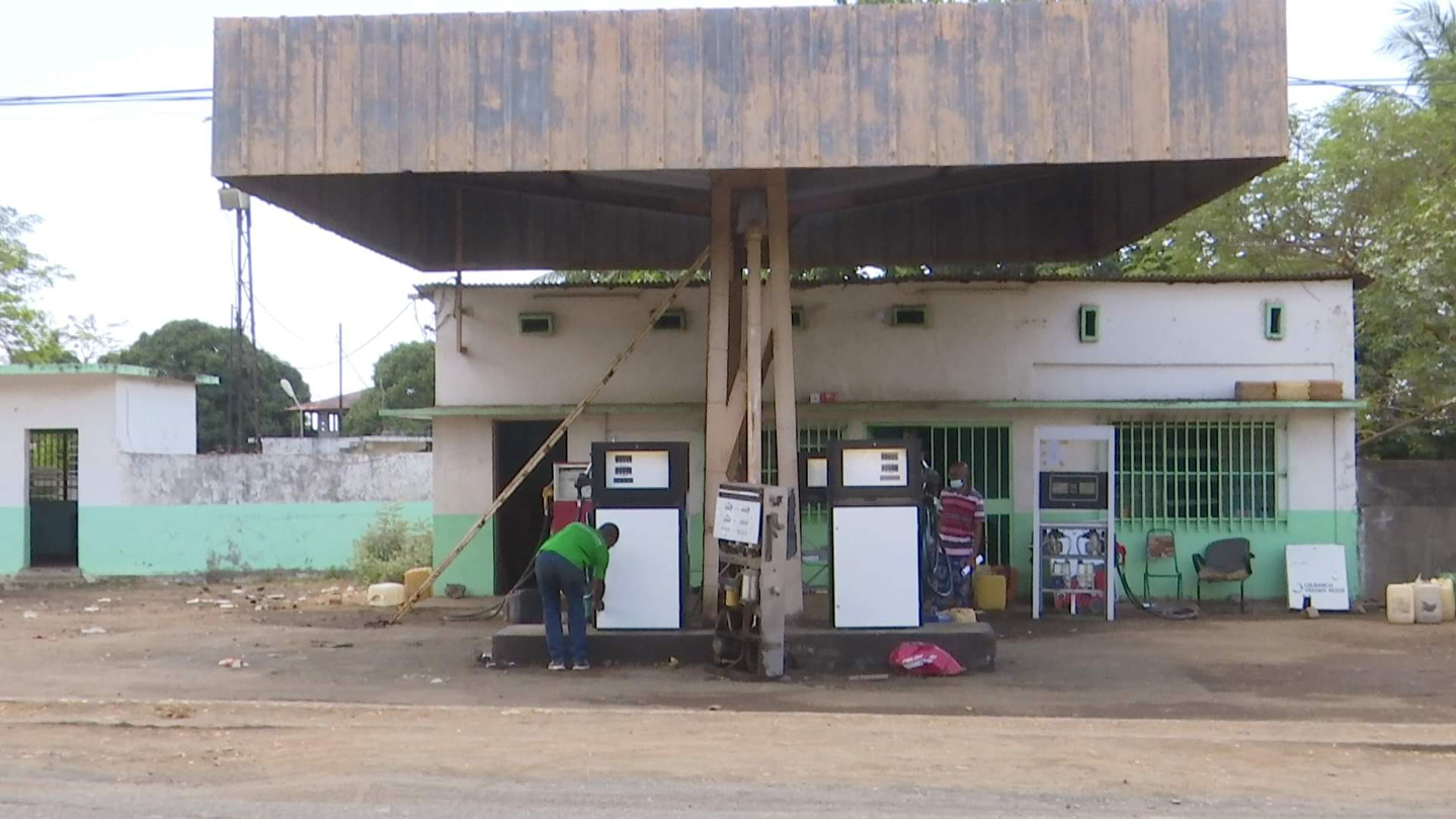 image Le litre de pétrole lampant à Mohéli se vend jusqu’à 500 FC au marché noir